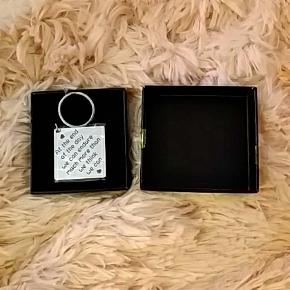 Brand New Inspirational Keychain & Gift Box Set
